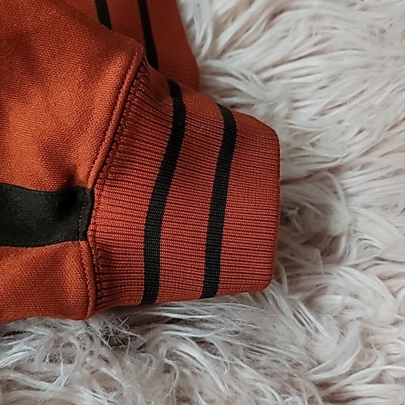 jacket - Picture 3 of 3